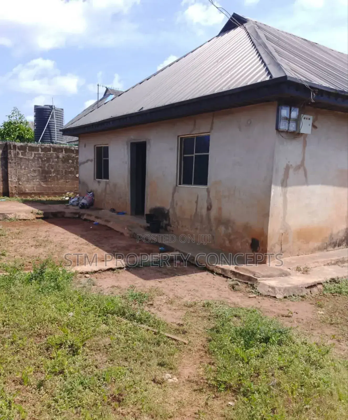 Furnished Mini Flat in Ayetoro for sale in Ayetoro