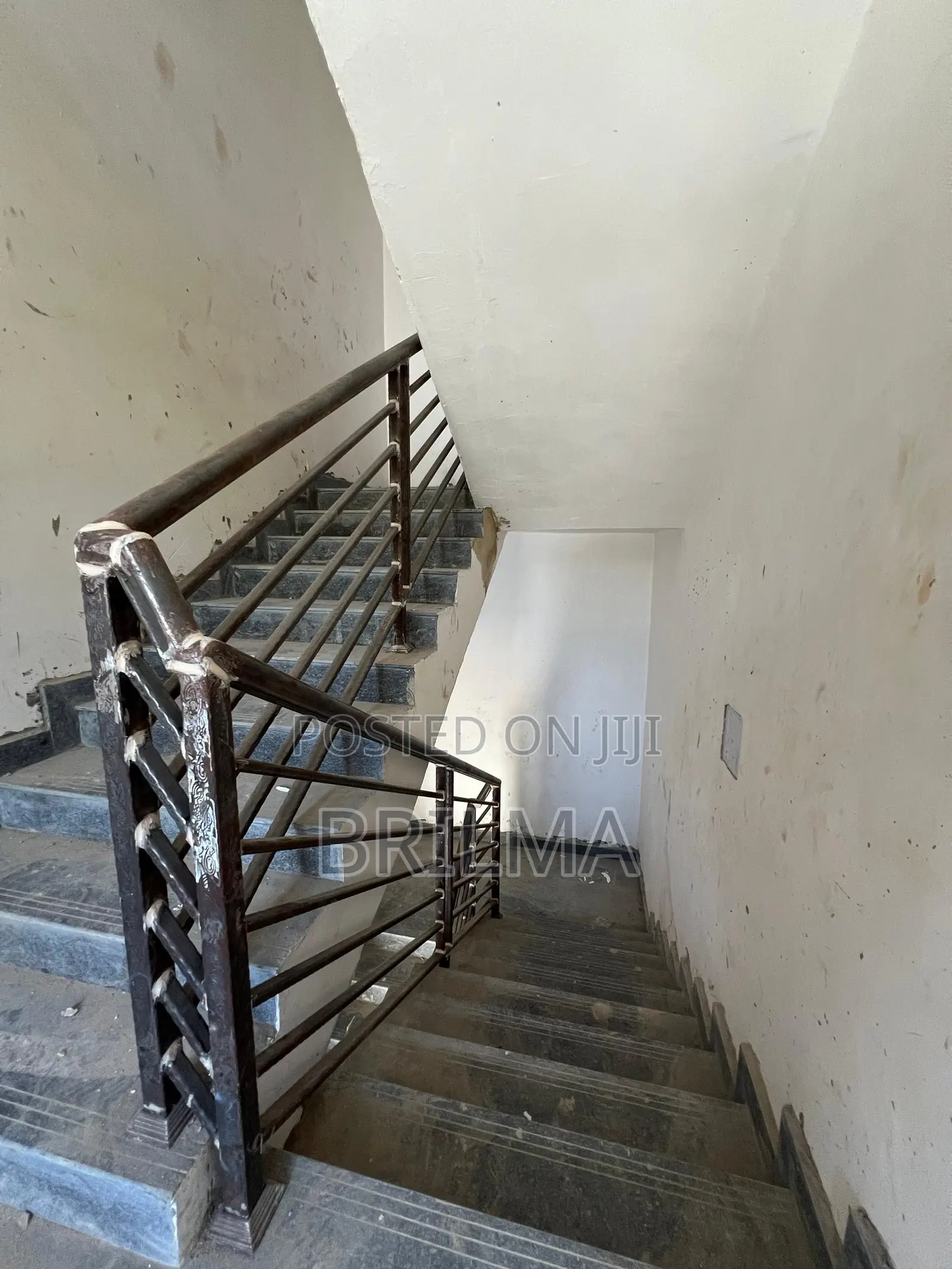3bdrm Block of Flats in Dawaki for sale in Dawaki