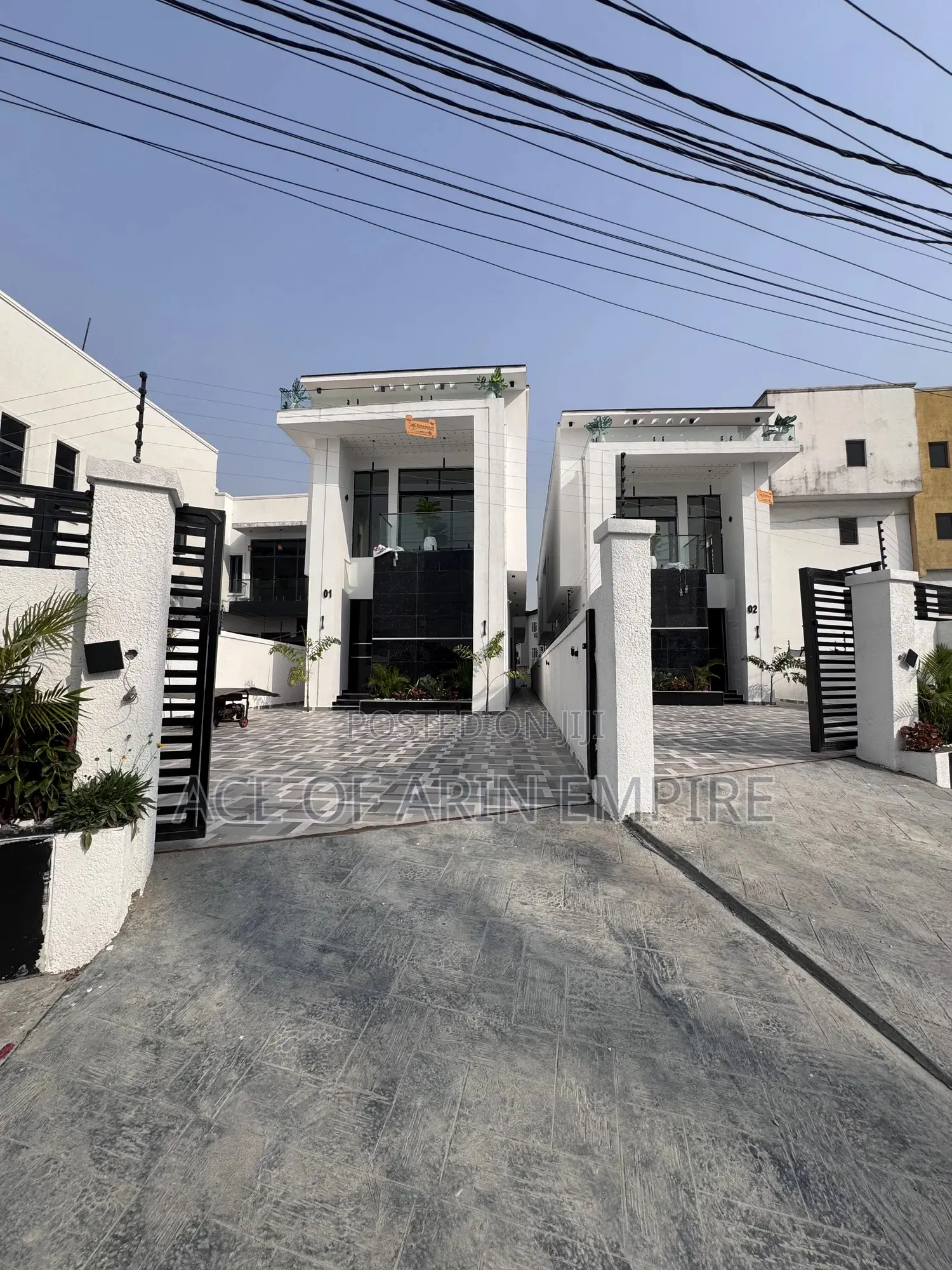 5bdrm Duplex in Orchid, Ikota for sale in Ikota