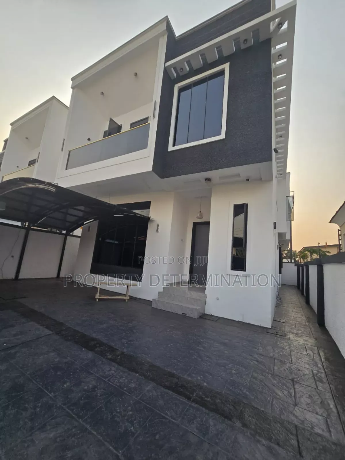 5bdrm Duplex in Omole Phase 2 for rent in Omole Phase 2