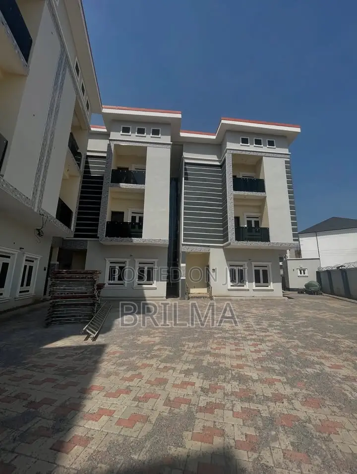 4bdrm Duplex in Guzape District for sale in Guzape District