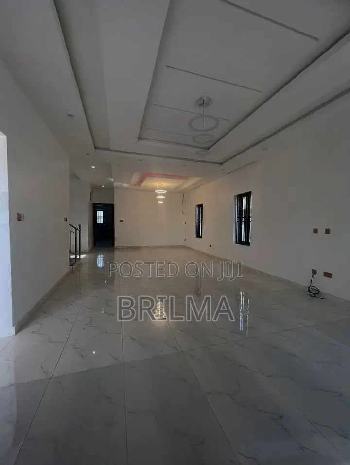 4bdrm Duplex in Guzape District for sale in Guzape District