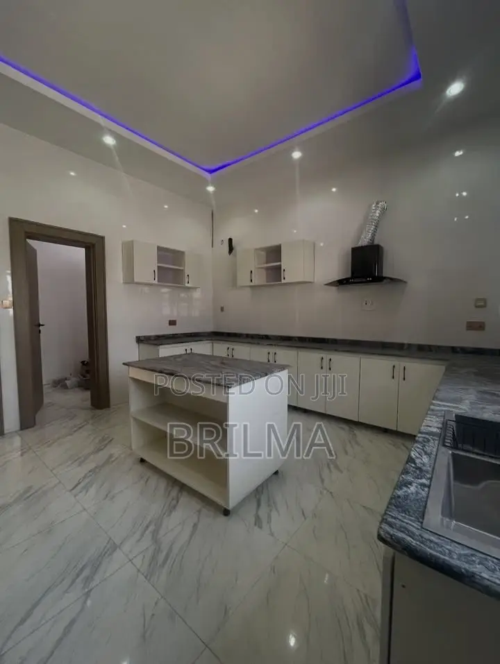 4bdrm Duplex in Guzape District for sale in Guzape District