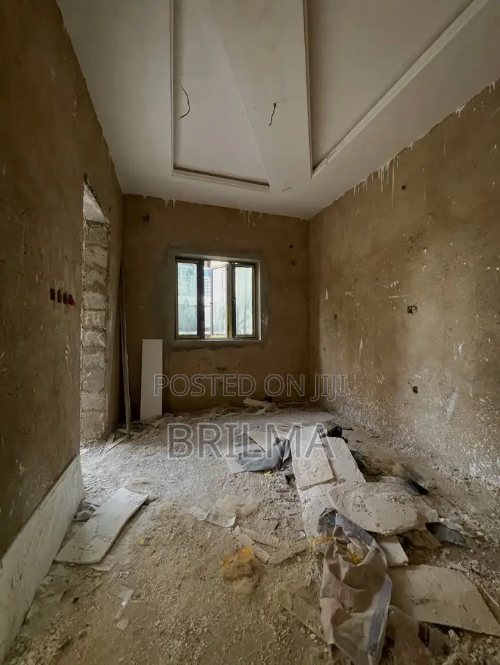 3bdrm Block of Flats in Jahi for sale in Jahi