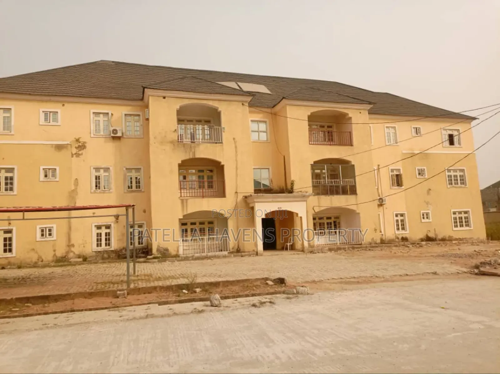 Distress Sale of 2 Bedroom and 3 Bedroom [35m-50m] in Gwarinpa