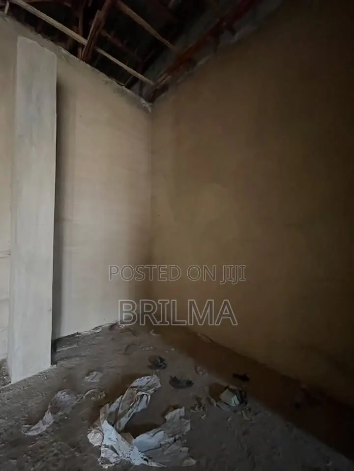 4bdrm Duplex in Jahi for sale in Jahi