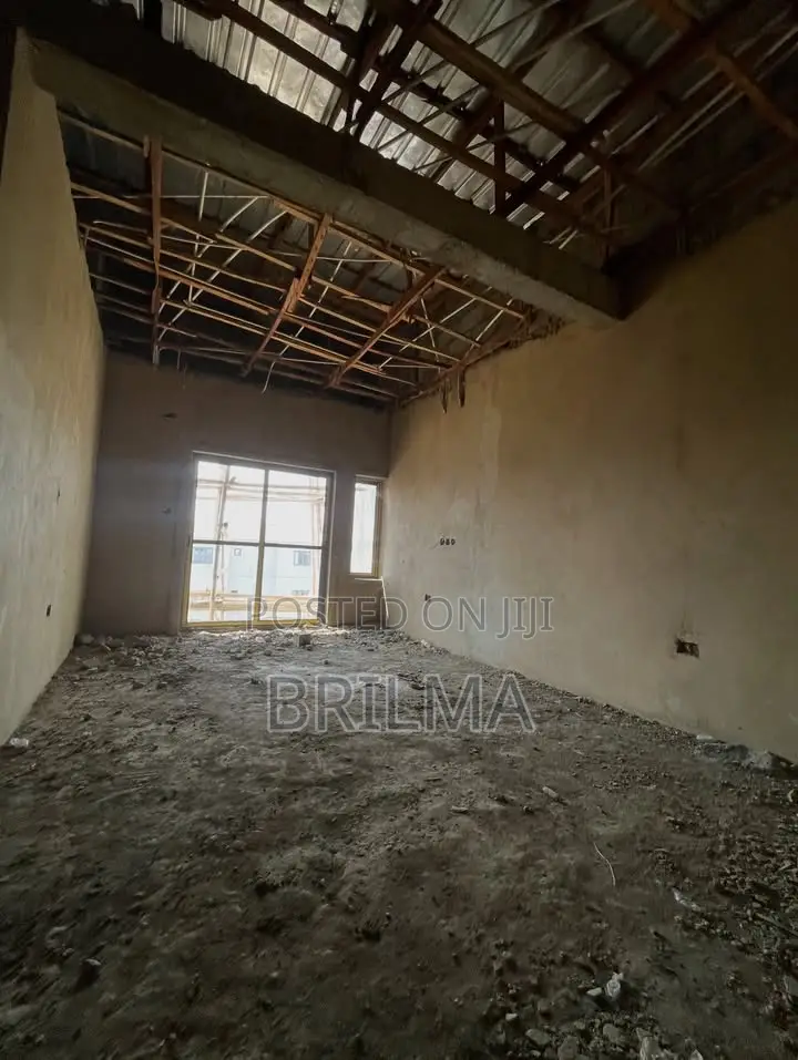 4bdrm Duplex in Jahi for sale in Jahi