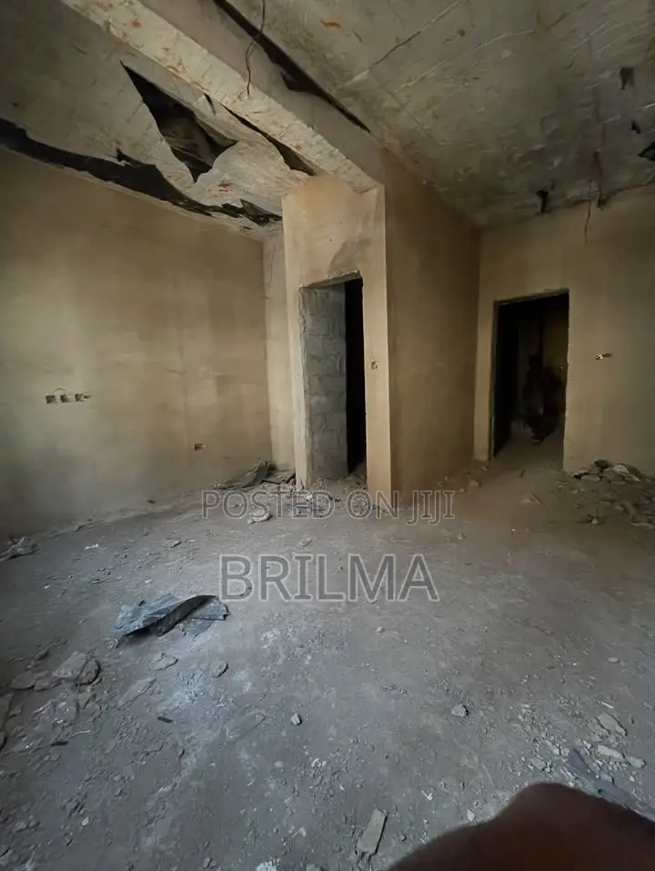 4bdrm Duplex in Jahi for sale in Jahi