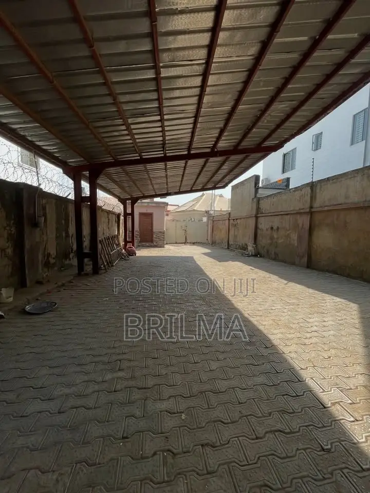 5bdrm Duplex in Kado for sale in Kado