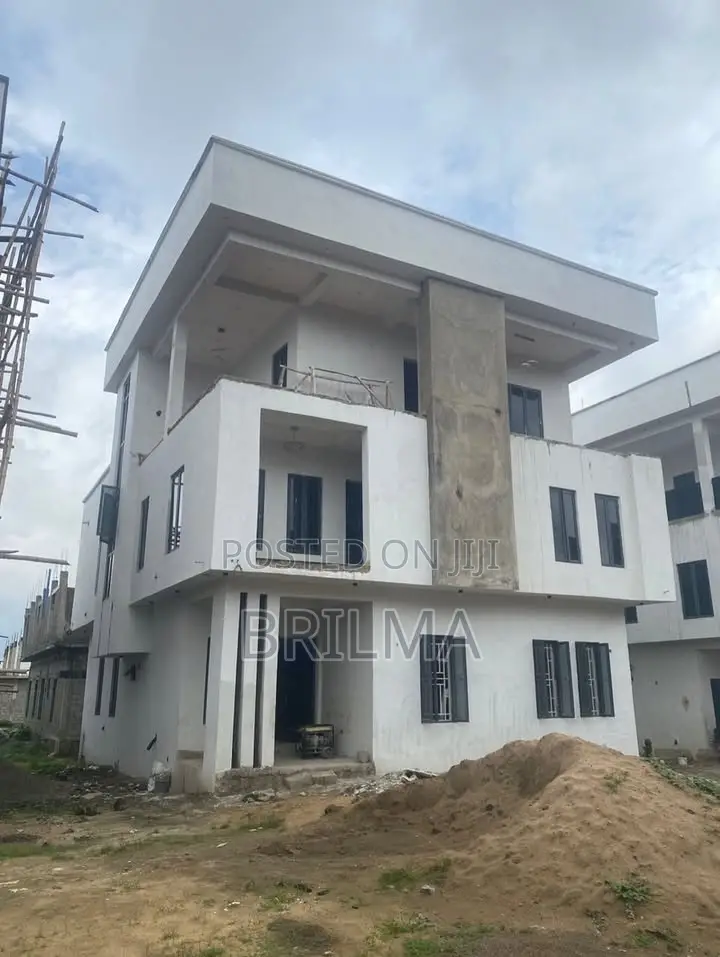 6bdrm Duplex in Jabi for sale in Jabi
