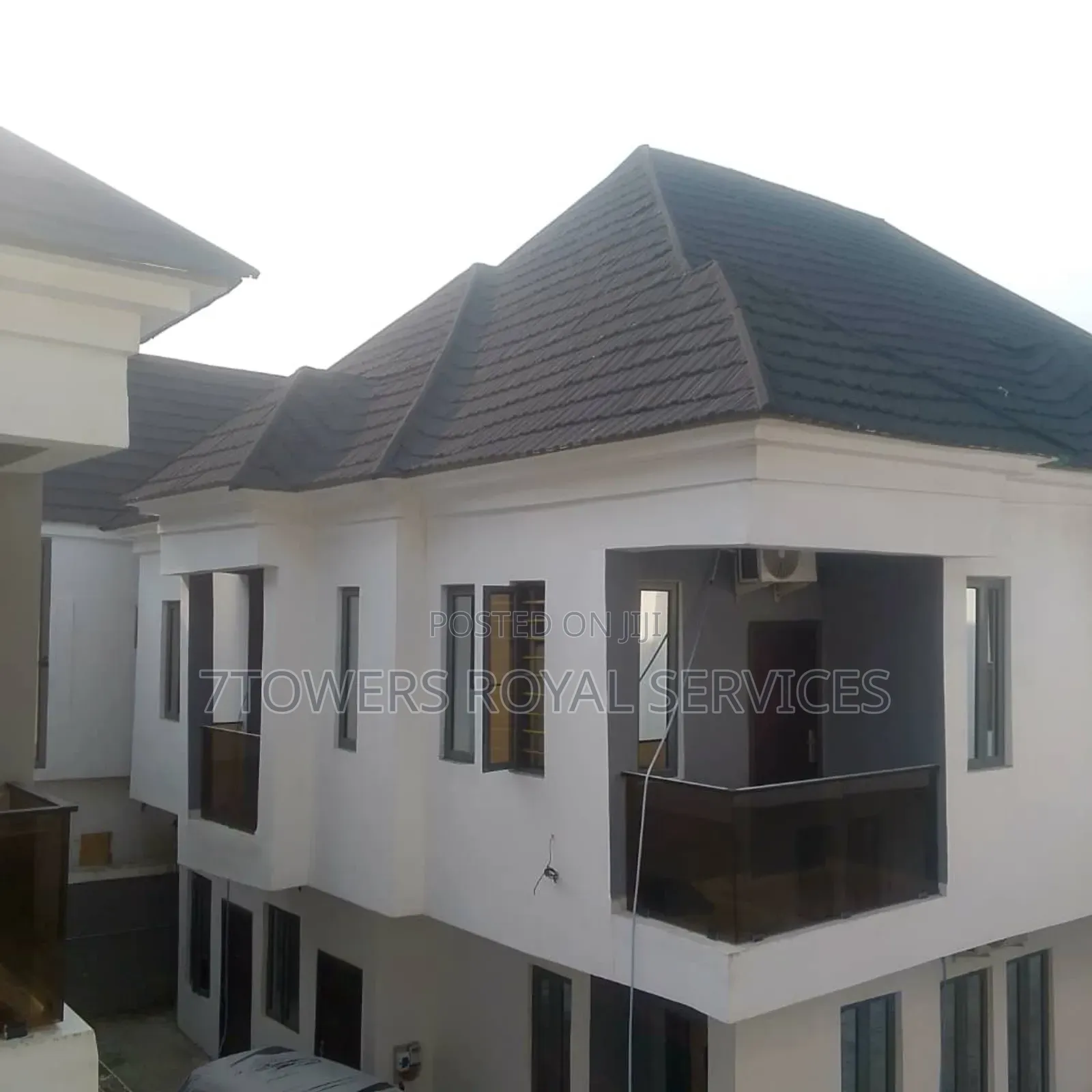 3bdrm Duplex in Ikota Villa Estate for sale in Ikota