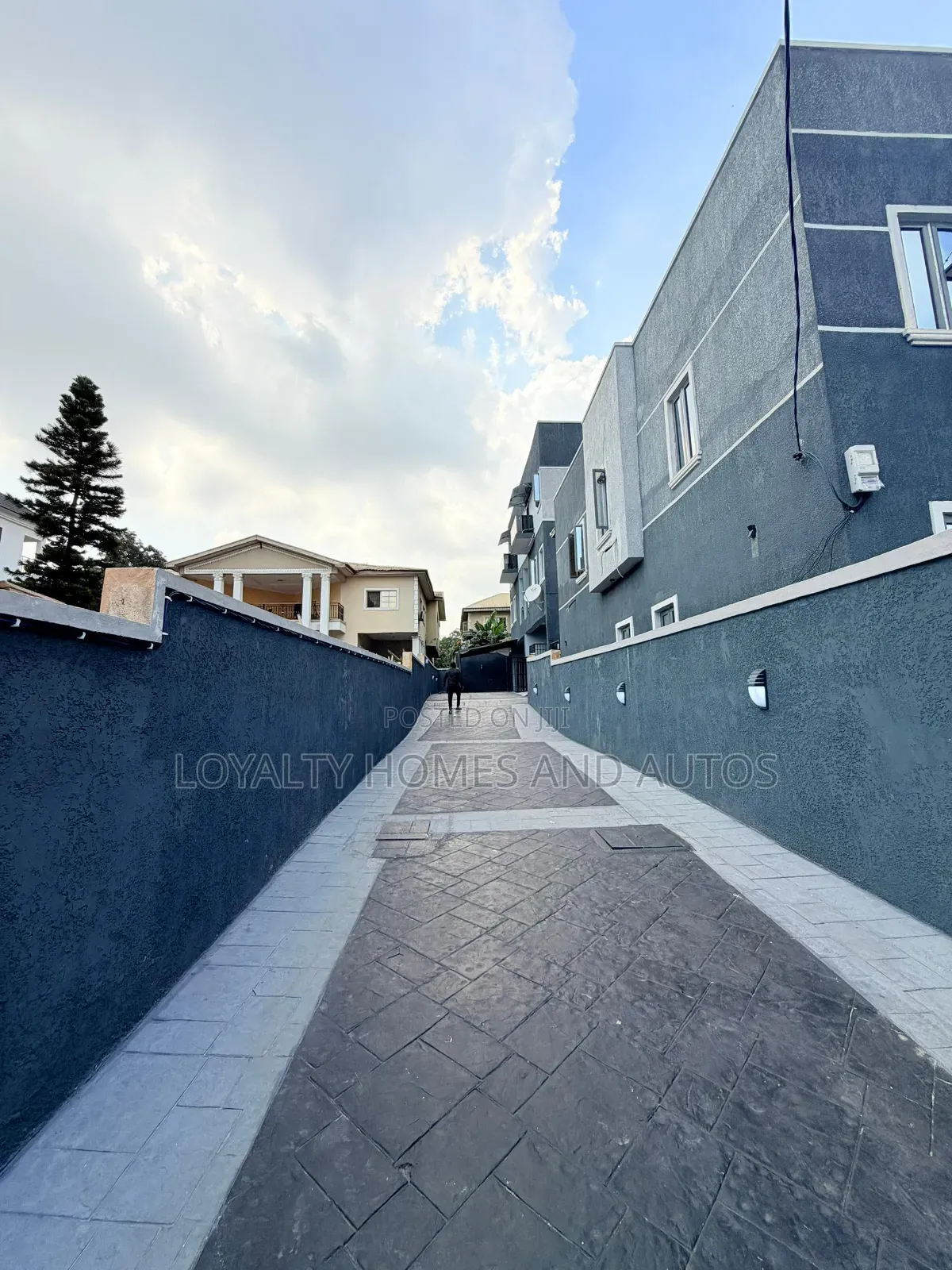4bdrm Duplex in Magodo for sale in Magodo