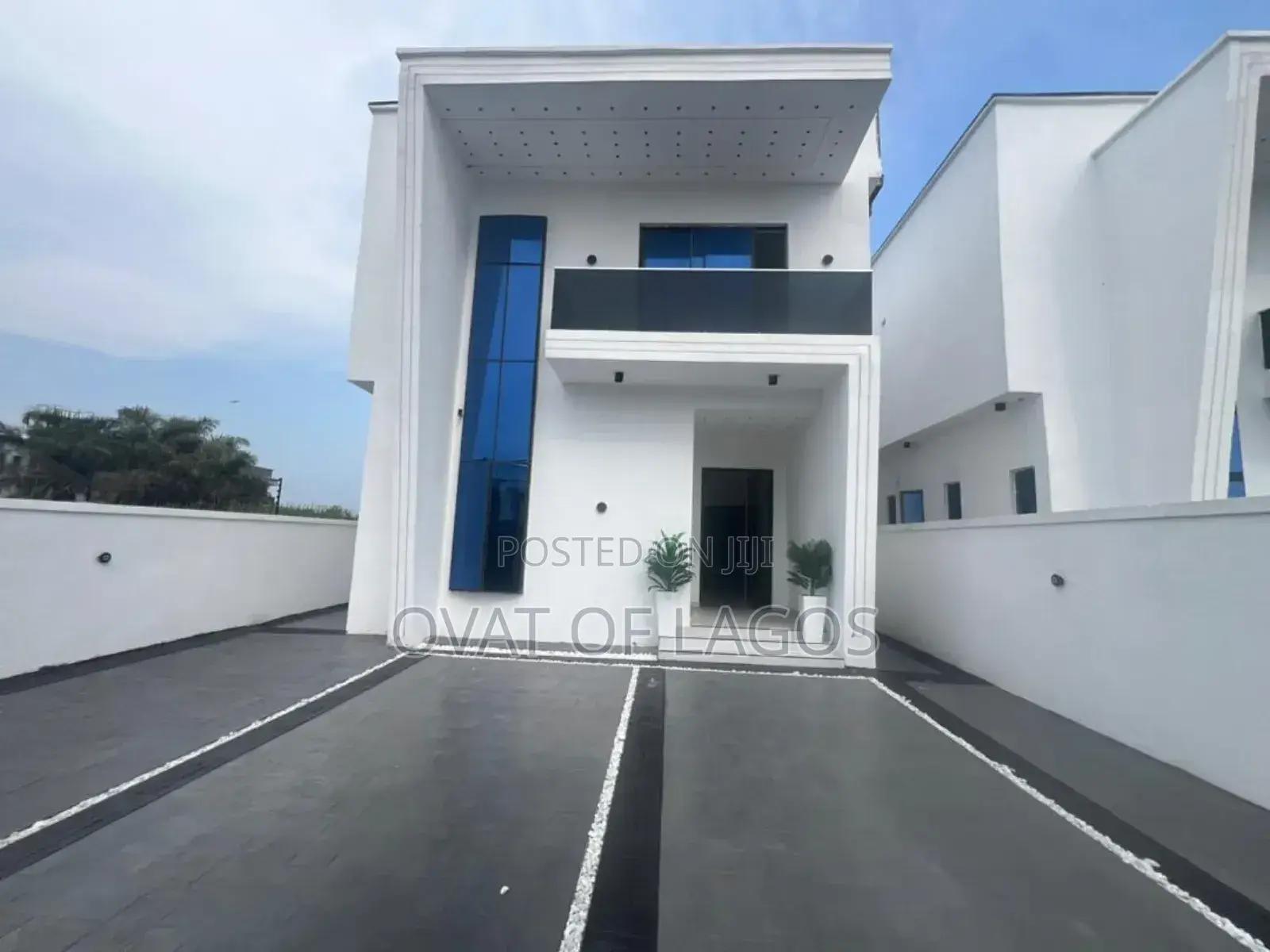 5bdrm Duplex in Mobile Road, Ajah for sale in Ajah
