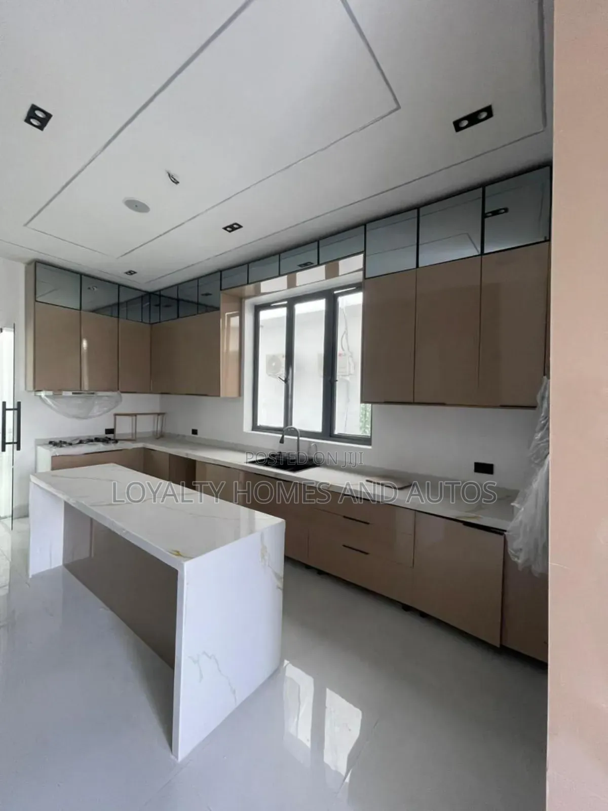 5bdrm Duplex in Ajah for sale in Ajah