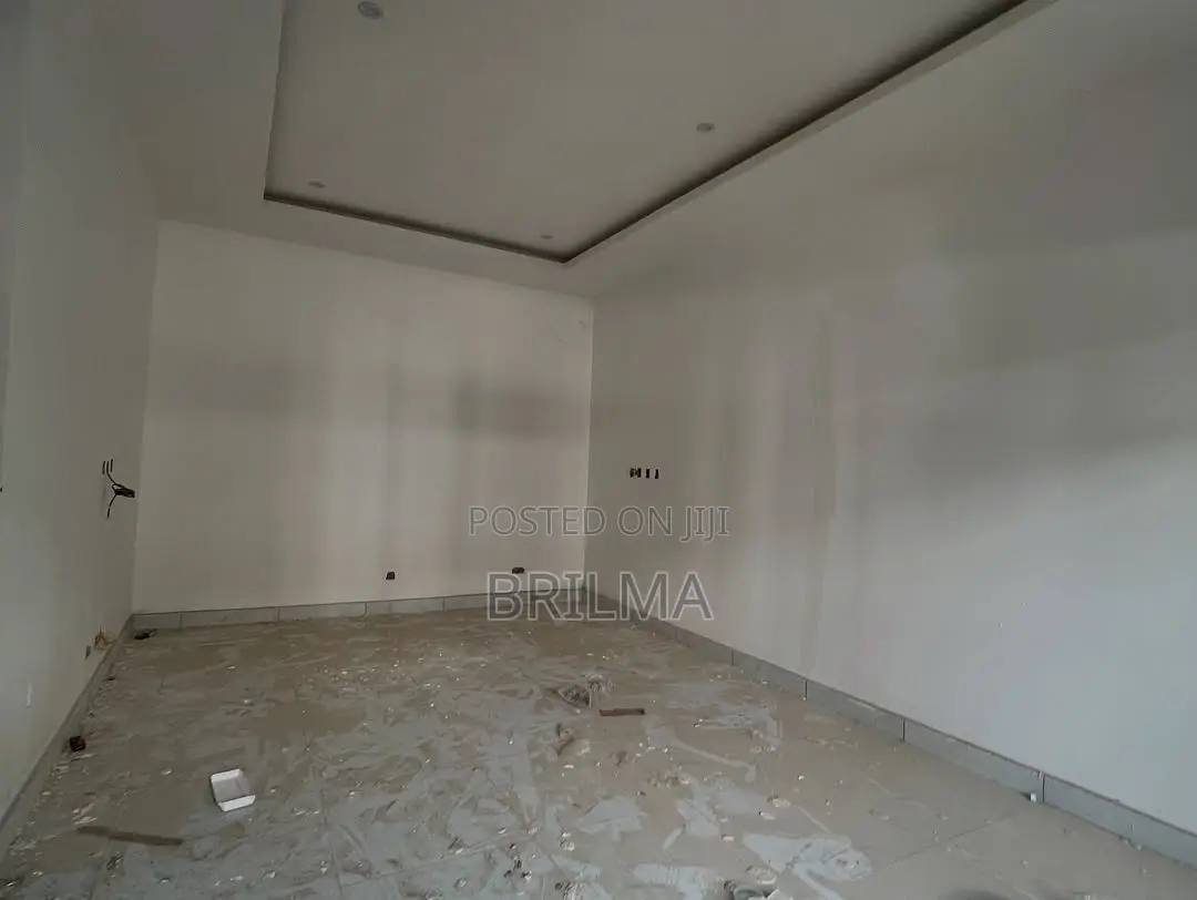 6bdrm Duplex in Durumi for sale in Durumi