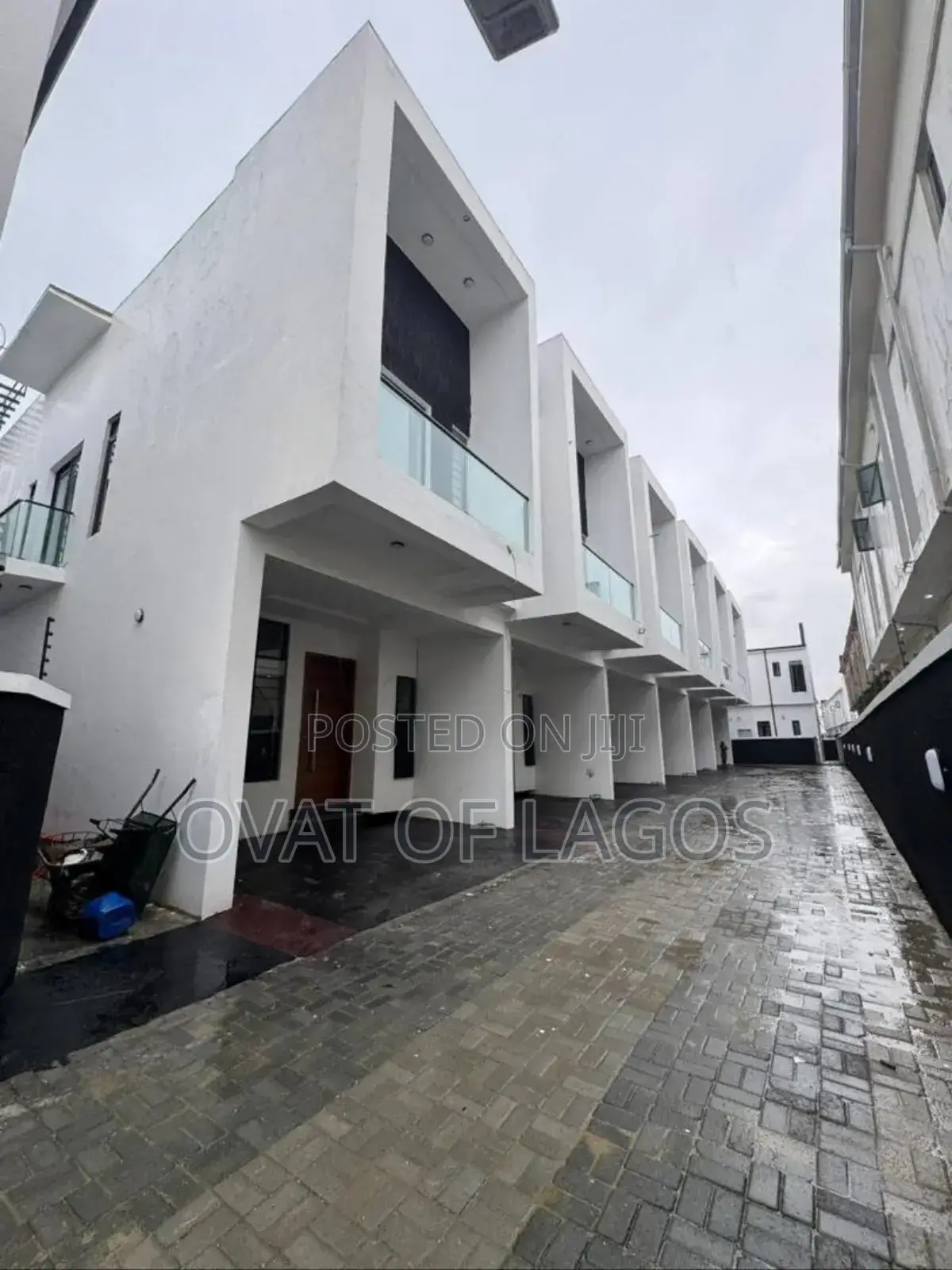 4bdrm Duplex in Ikota Lekki for sale in Ikota