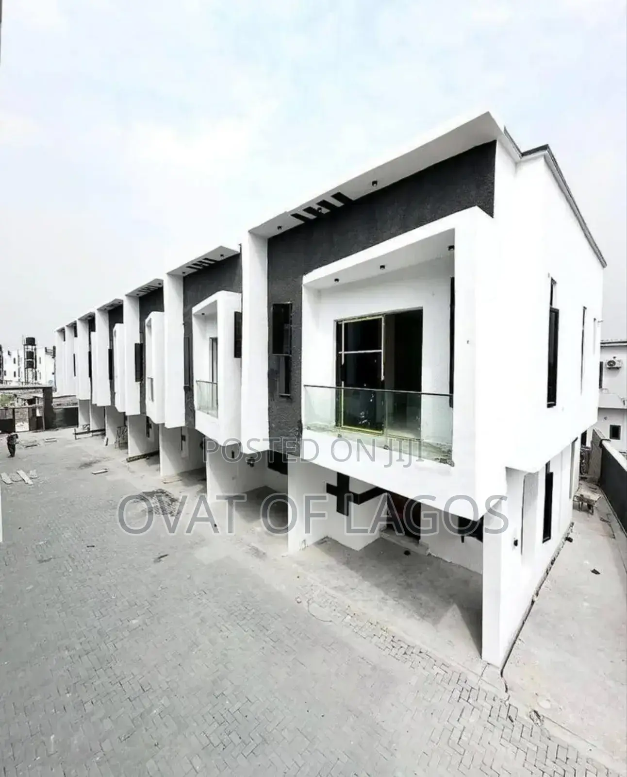 4bdrm Duplex in Ikota Lekki for sale in Ikota