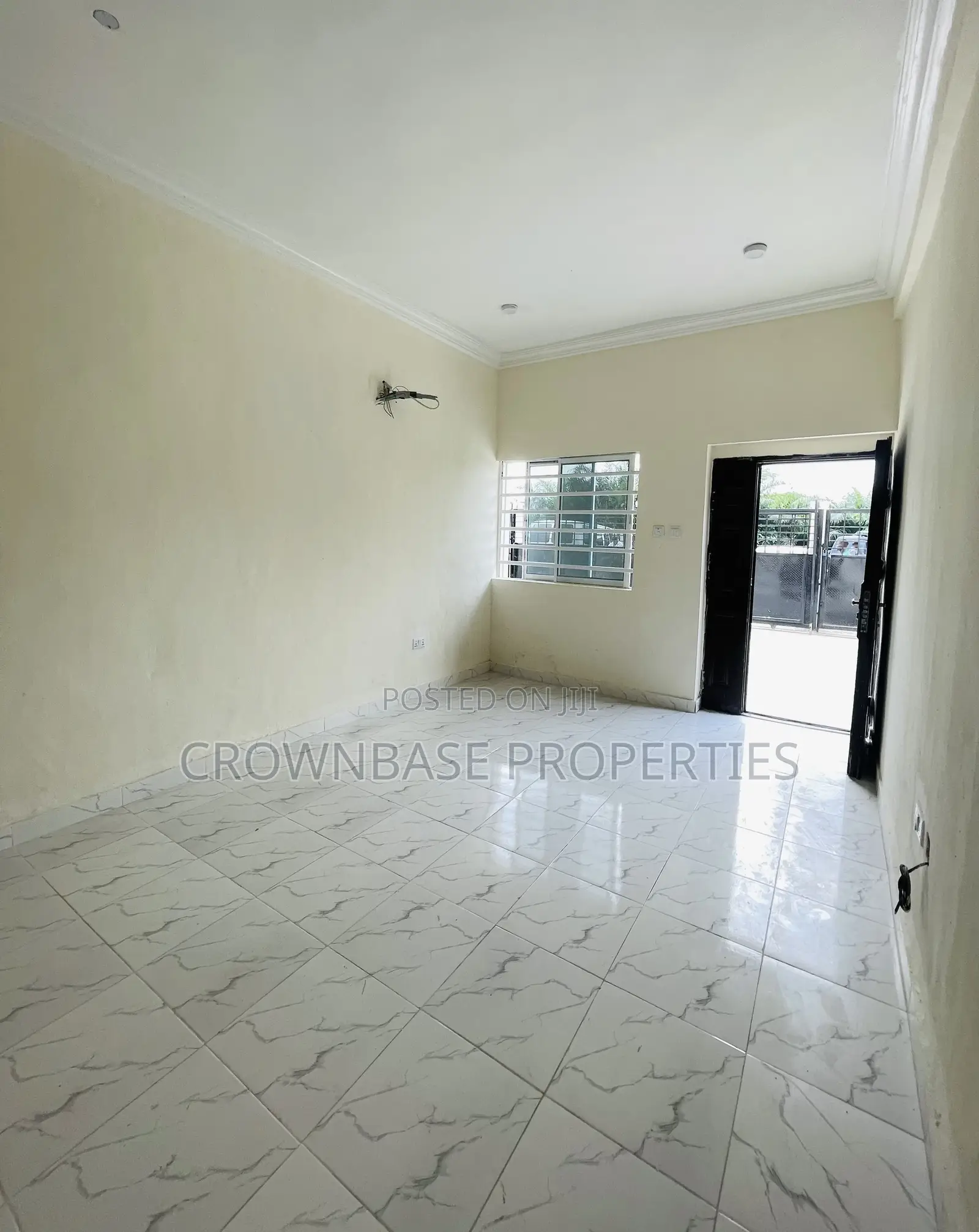 2bdrm Apartment in Abijo for sale in Abijo