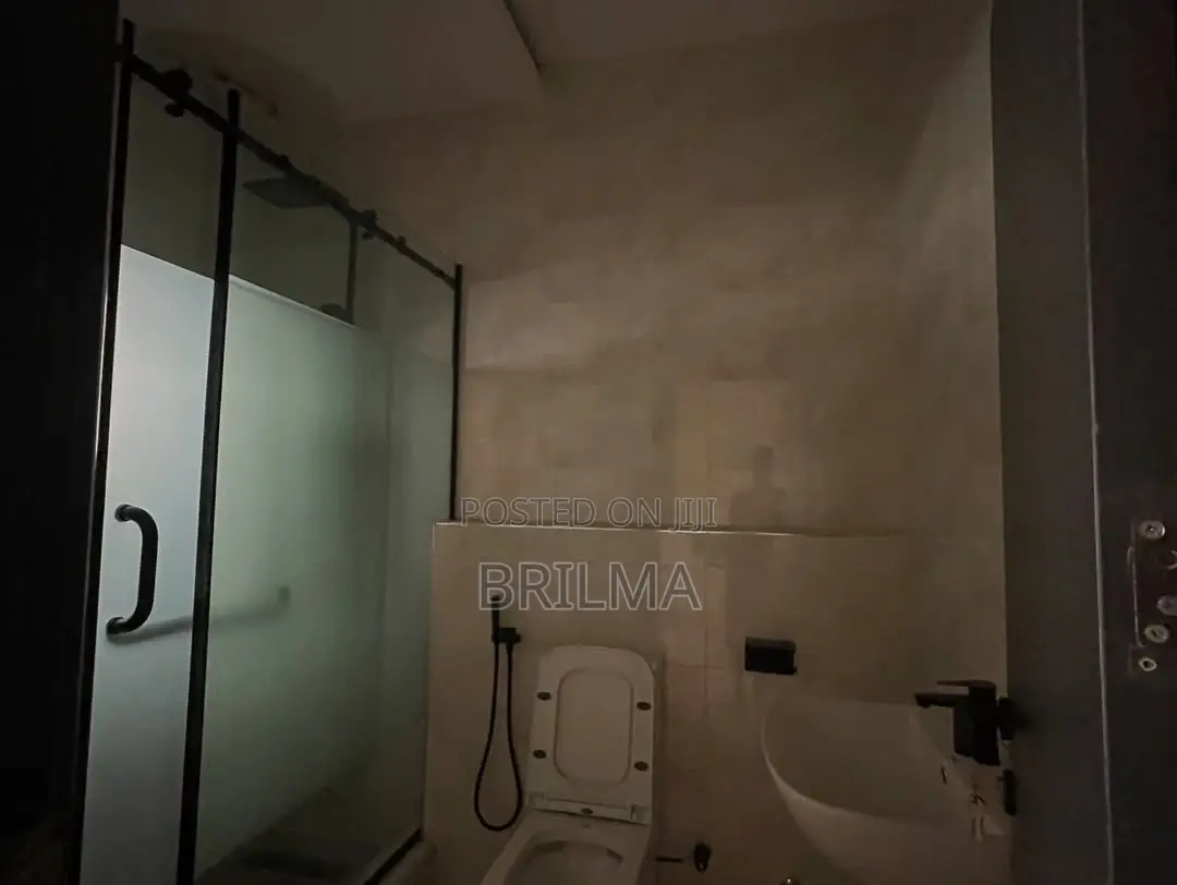 3bdrm Block of Flats in Life Camp for sale in Life Camp
