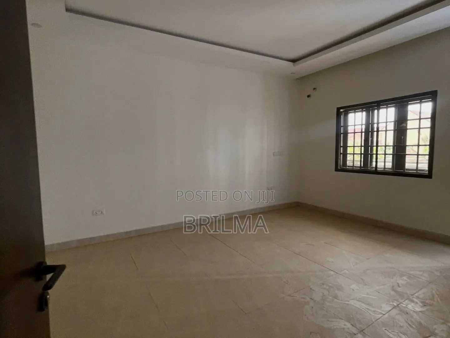 4bdrm Duplex in Life Camp for sale in Life Camp