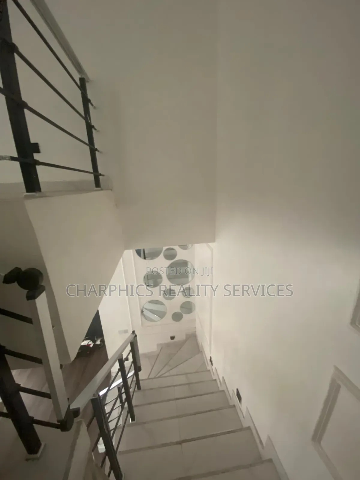 4bdrm Duplex in Ikota for rent in Ikota