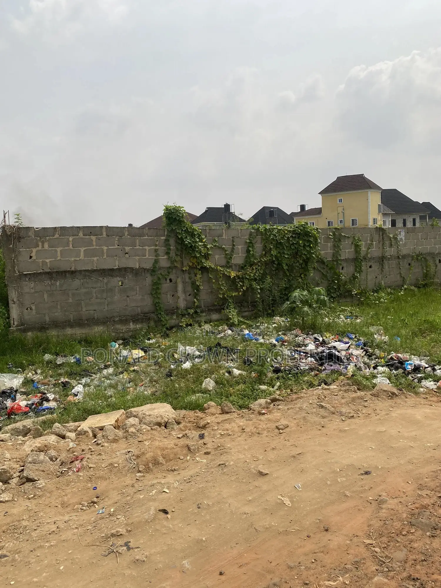 Fenced Full Plot of Land at Jakande/Bucknor Area in Bucknor