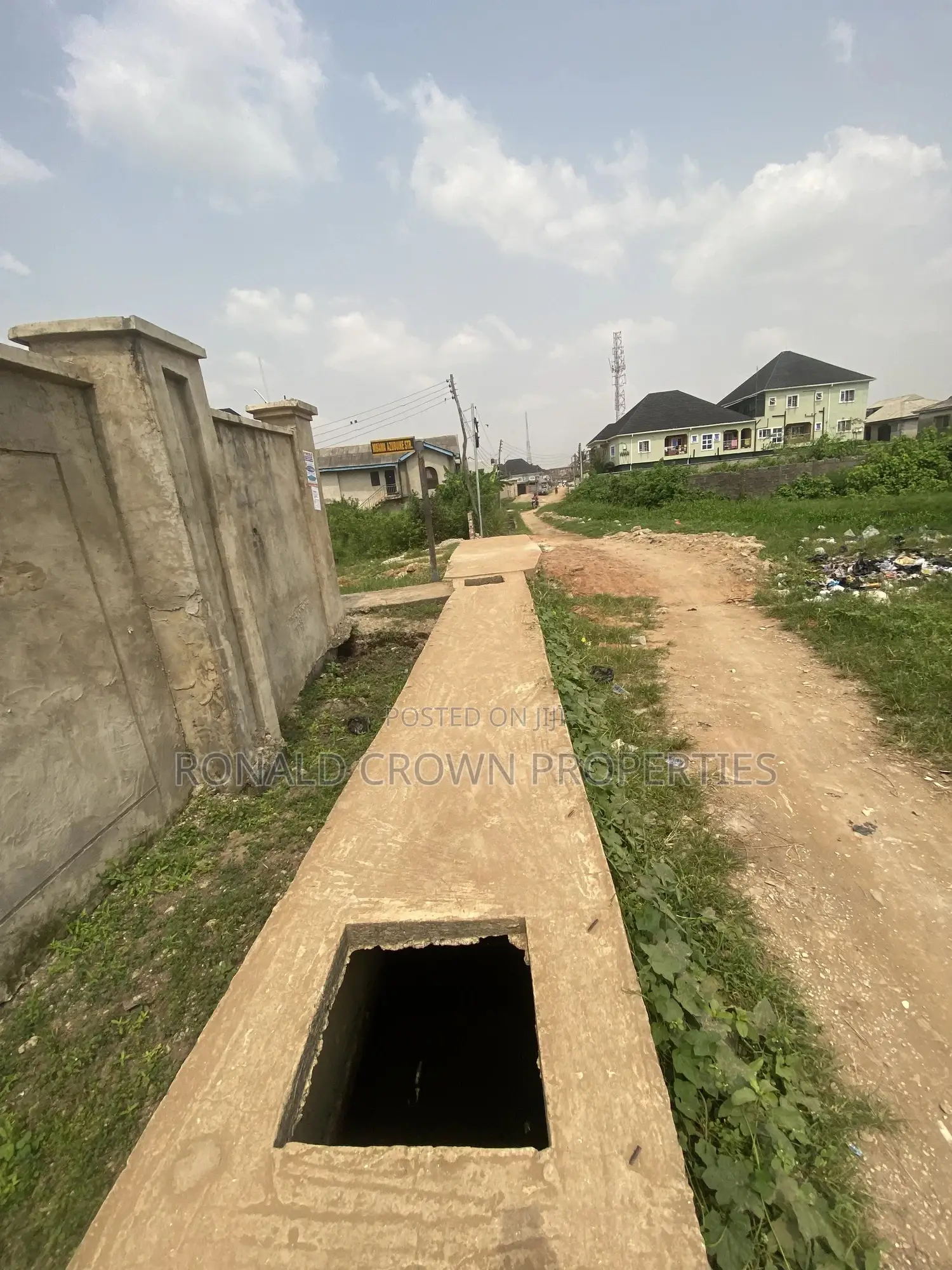 Fenced Full Plot of Land at Jakande/Bucknor Area in Bucknor