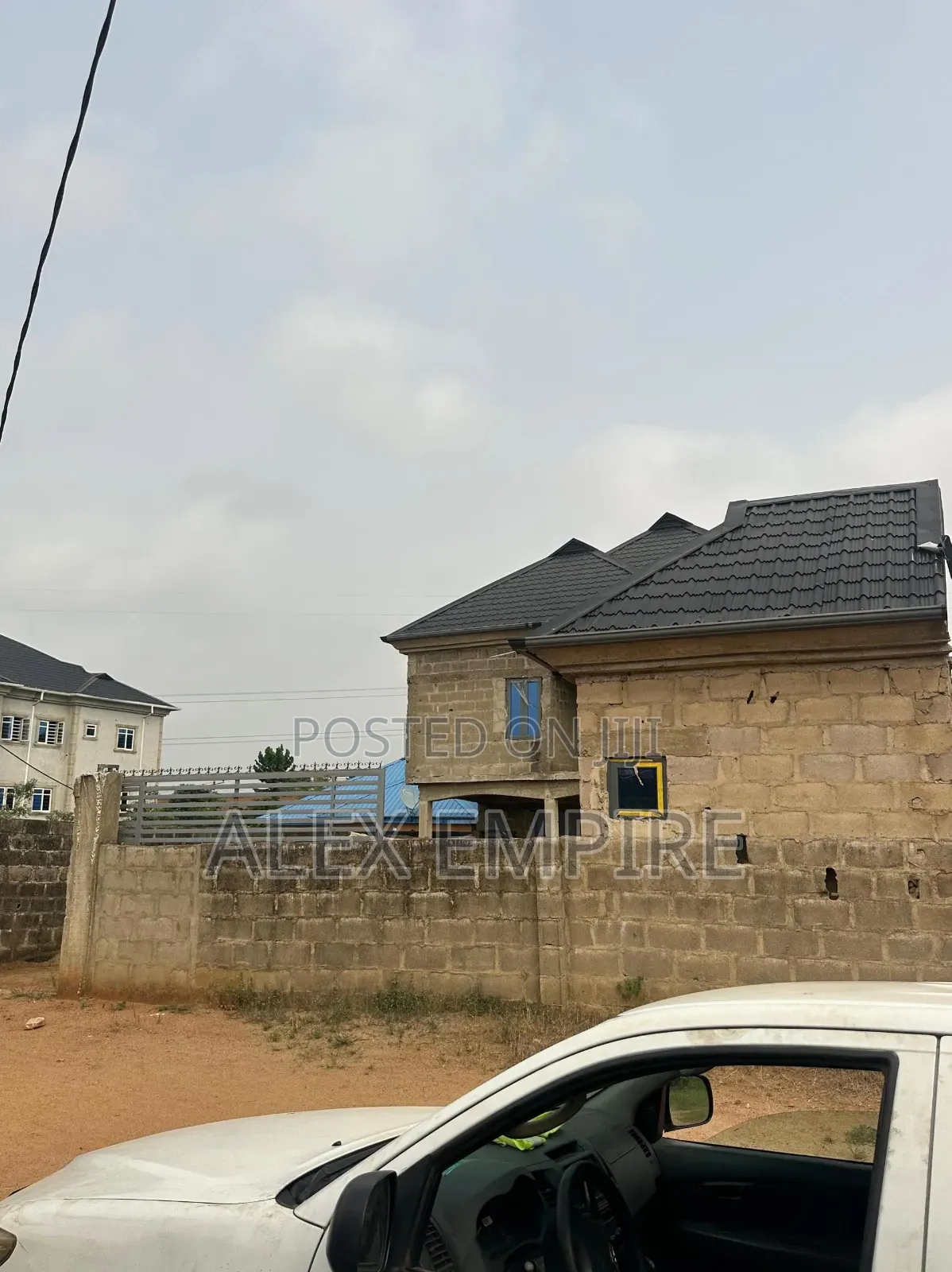 4bdrm Duplex in Obafemi-Owode for sale in Obafemi-Owode