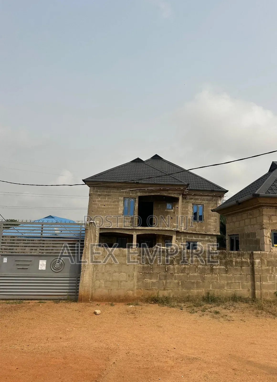 4bdrm Duplex in Obafemi-Owode for sale in Obafemi-Owode