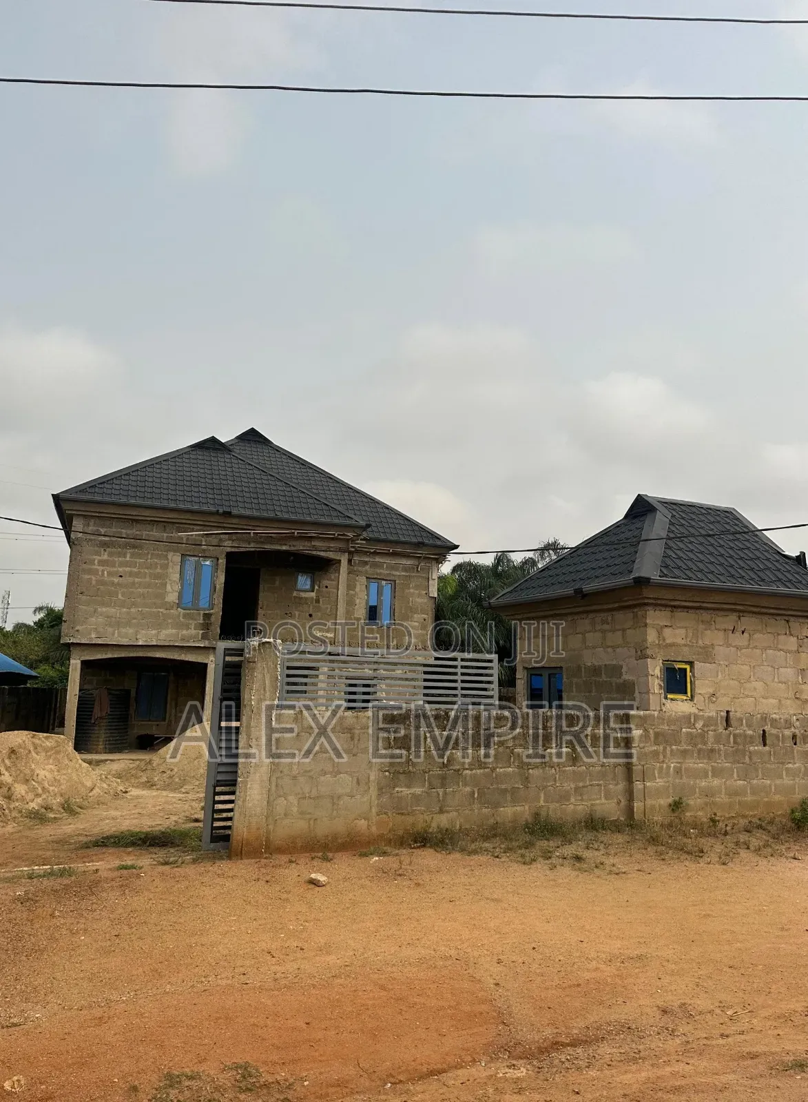 4bdrm Duplex in Obafemi-Owode for sale in Obafemi-Owode