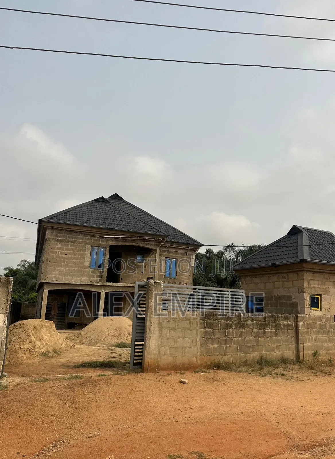 4bdrm Duplex in Obafemi-Owode for sale in Obafemi-Owode