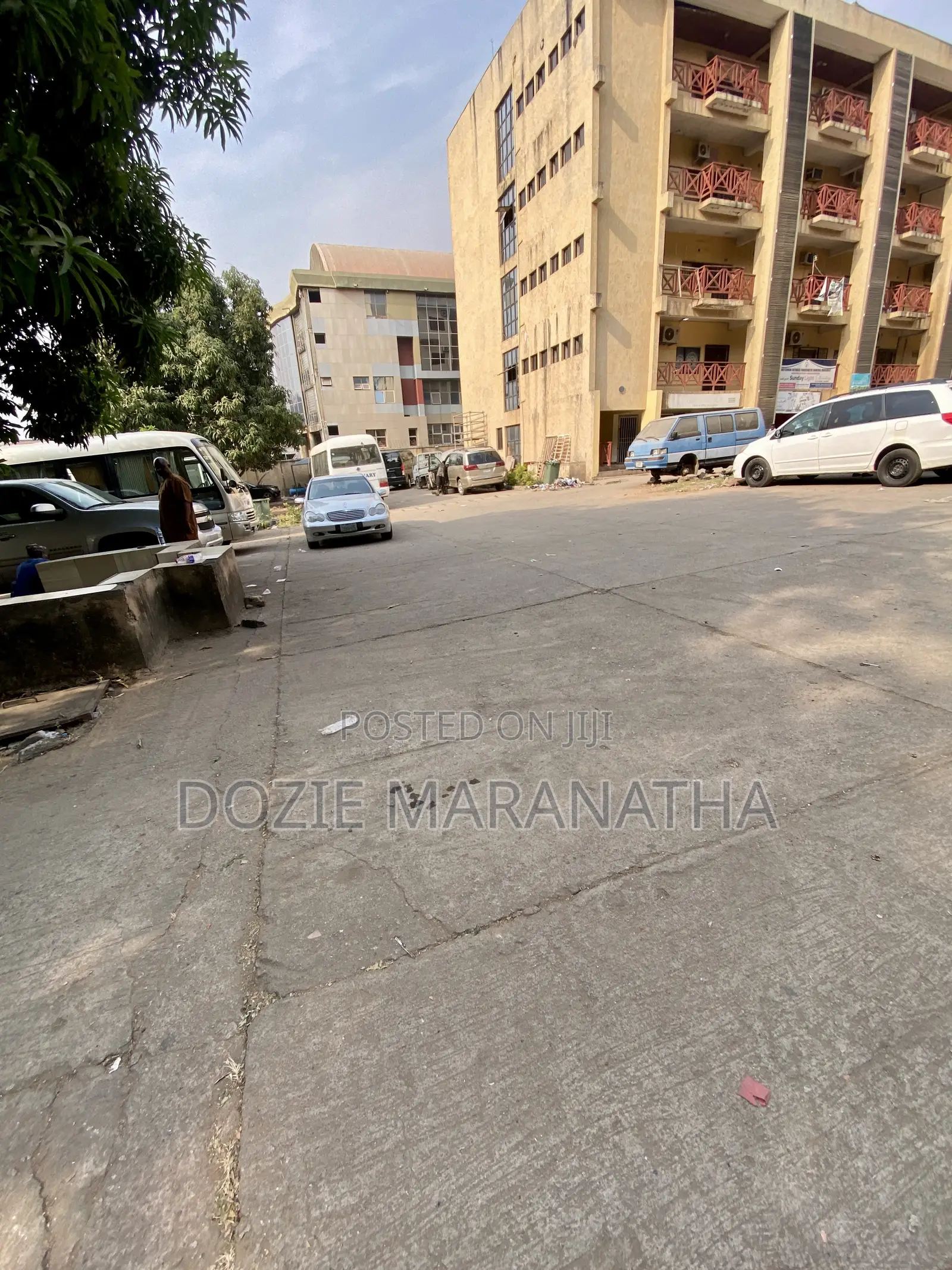 Fully Functional Commercial Plaza in Asokoro