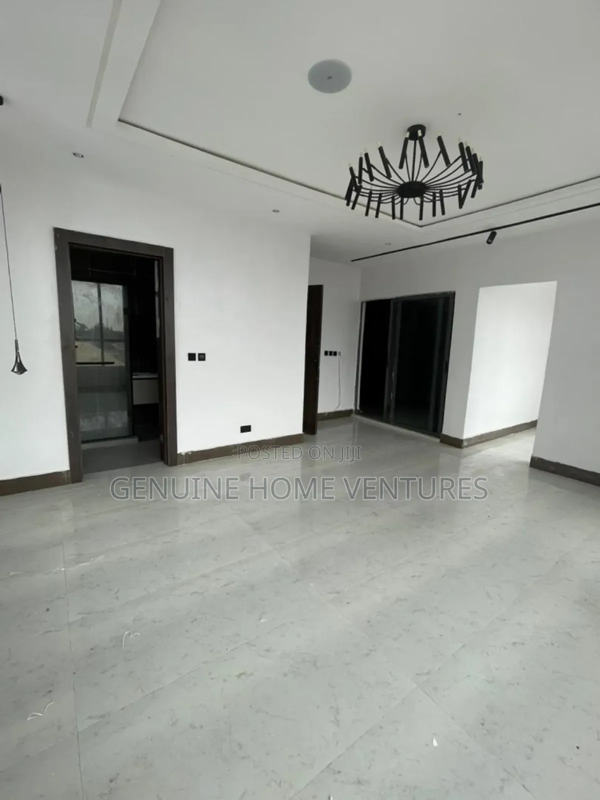 5bdrm Duplex in Lekki Phase One for sale in Lekki Phase 1
