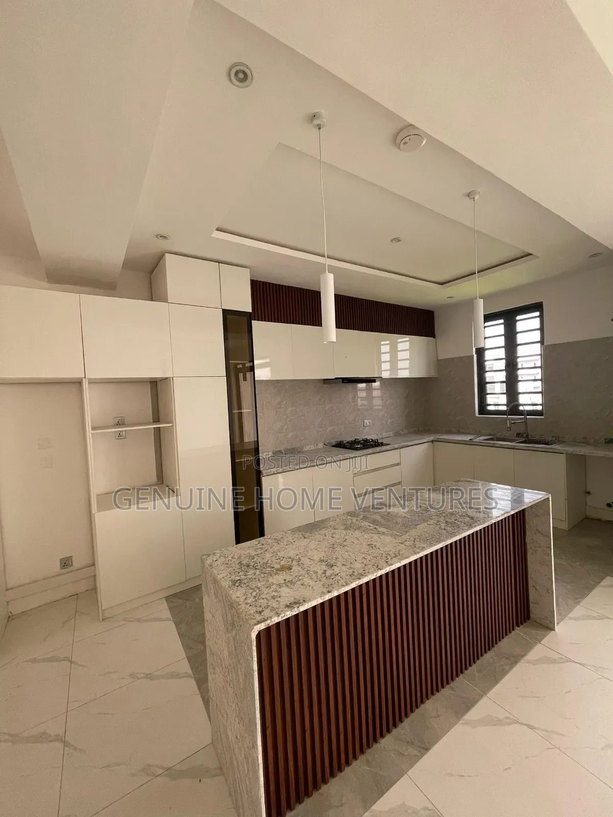 3bdrm Apartment in Ikate Lekki for sale in Ikate