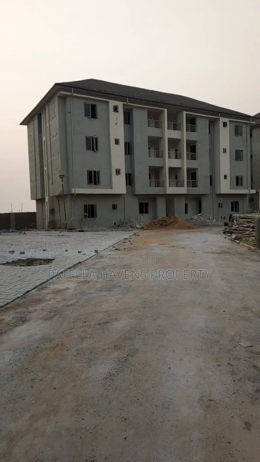 3bdrm Duplex in Life Camp for sale in Life Camp