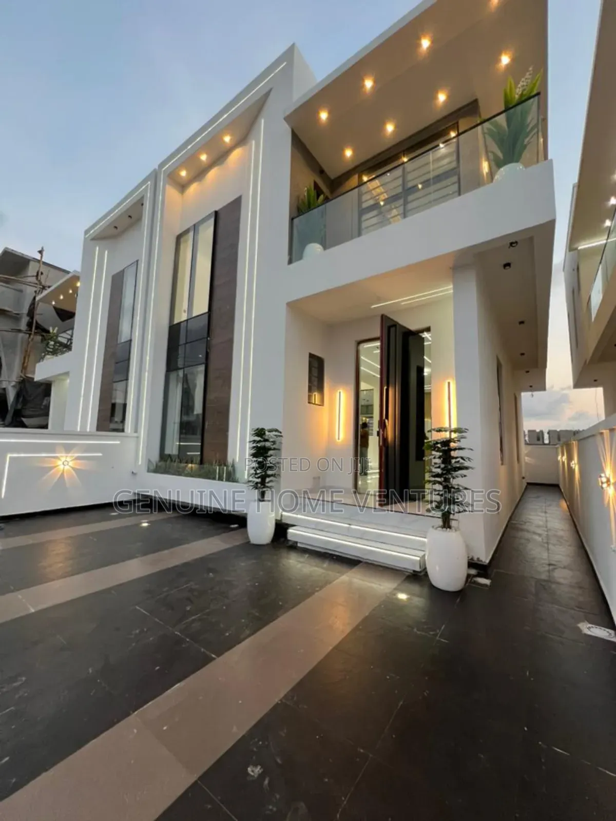 4bdrm Duplex in Lekki Palm City Ajah for sale in Ado / Ajah
