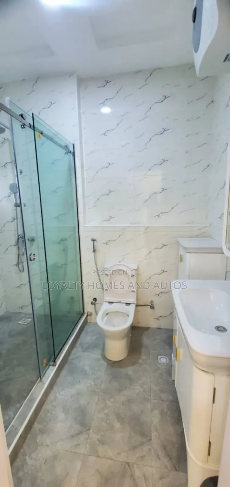 4bdrm Duplex in Isheri North for sale in Isheri North