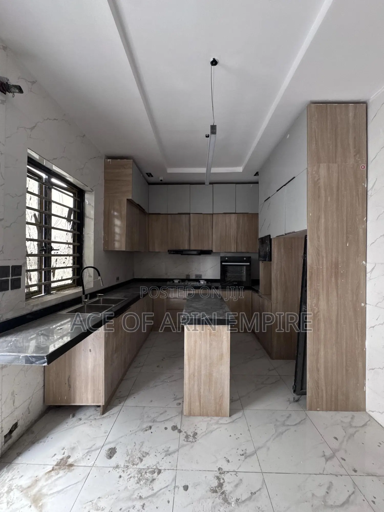 4bdrm Duplex in Orchid Estate, Ikota for sale in Ikota