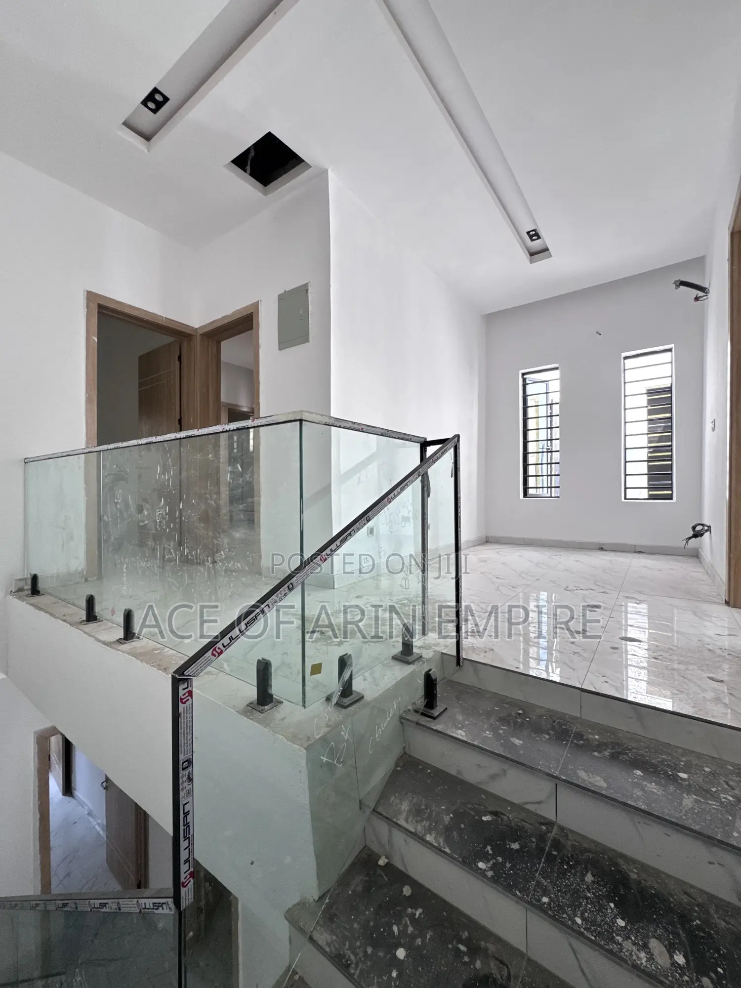 4bdrm Duplex in Orchid Estate, Ikota for sale in Ikota