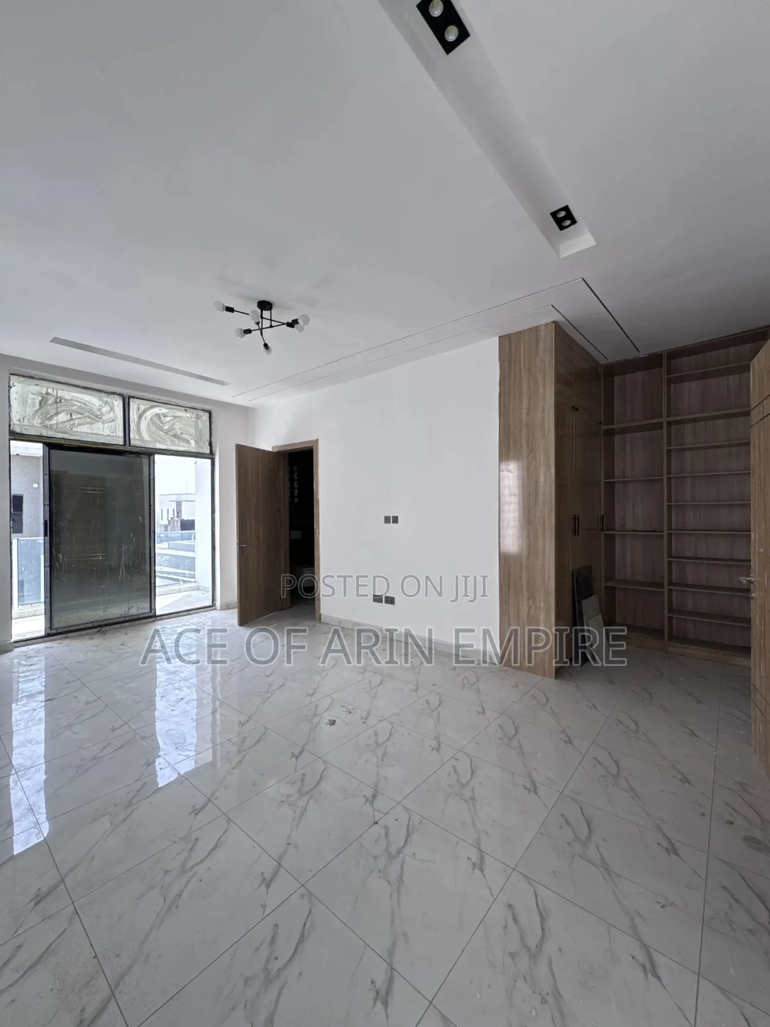 4bdrm Duplex in Orchid Estate, Ikota for sale in Ikota