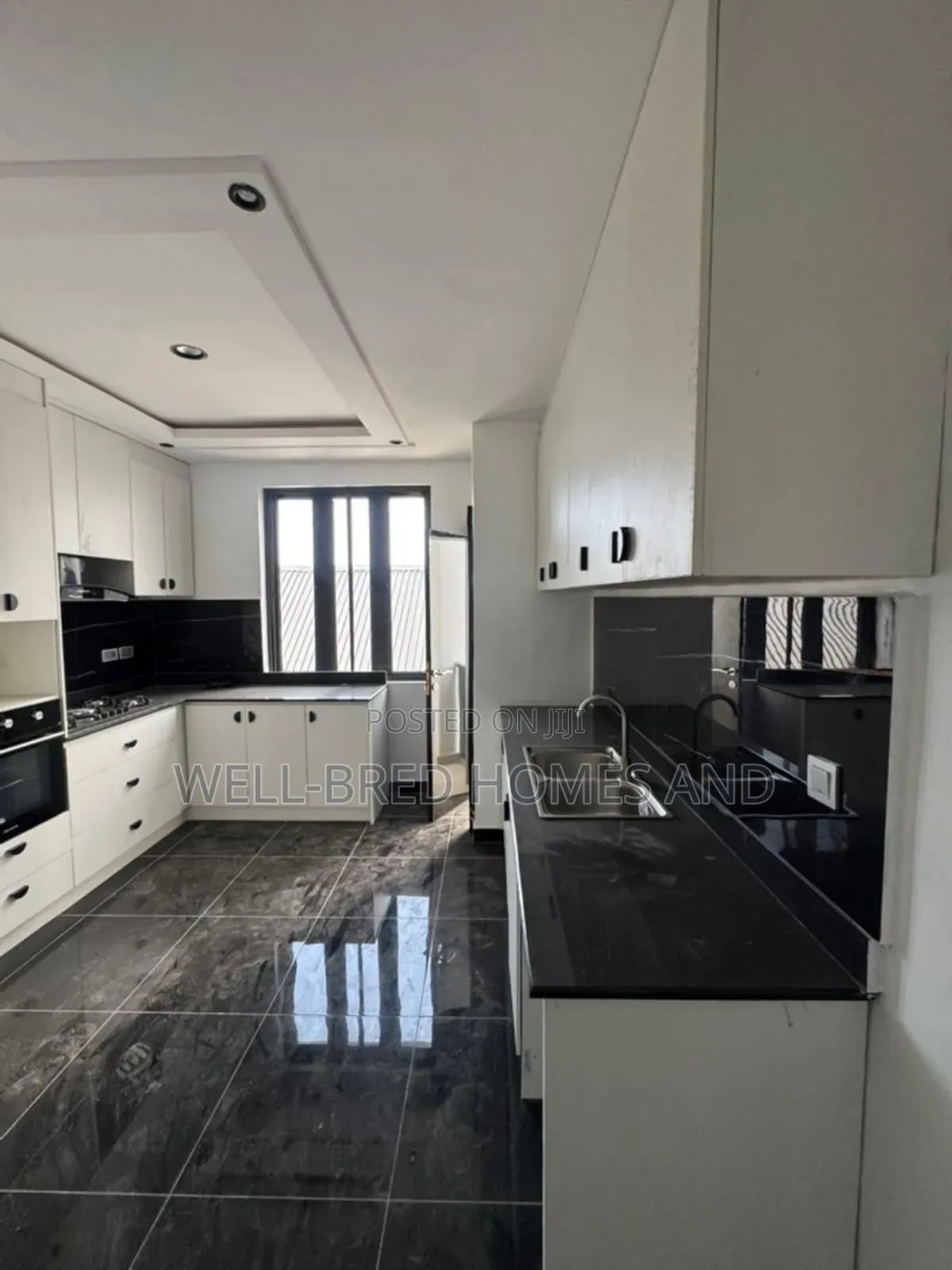 3bdrm Apartment in Ikate Lekki Lagos for rent in Lekki