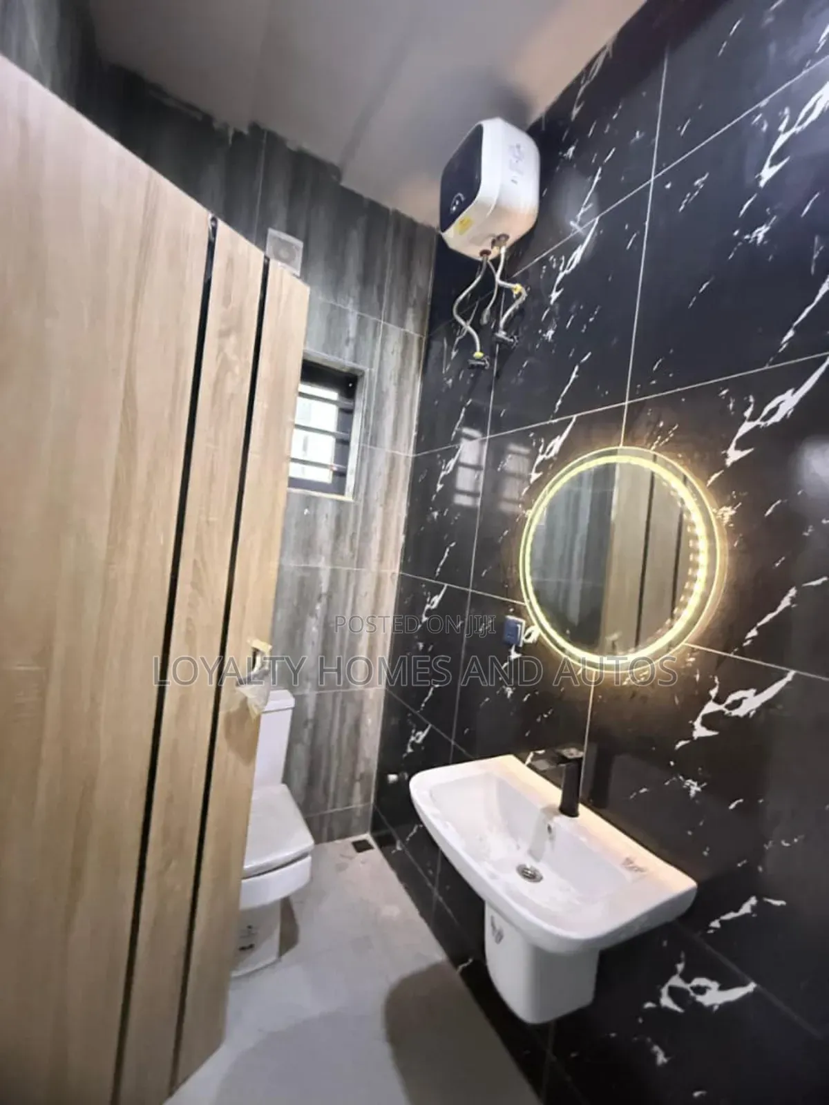 4bdrm Duplex in Adeniyi Jones for sale in Adeniyi Jones
