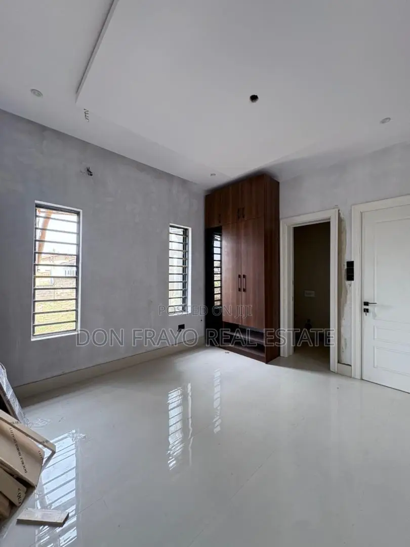 2bdrm Apartment in Old Bodija Estate for sale in Bodija