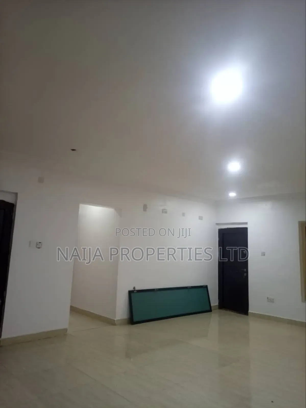 3bdrm Apartment in Ikate-Elegushi, Lekki for rent in Lekki