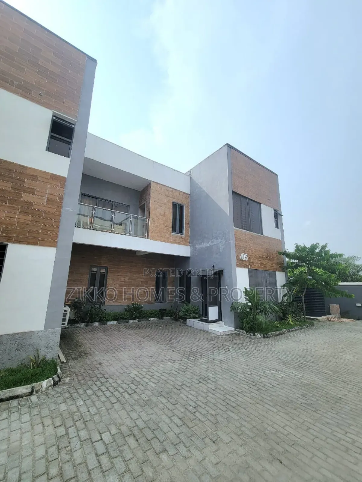 Furnished 4bdrm Townhouse/Terrace in Ajayi Apata, Lekki for sale in Lekki