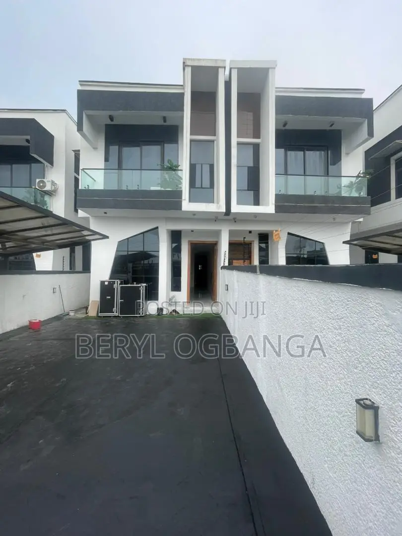 4bdrm Duplex in Lekki Phase 2 for sale in Lekki Phase 2