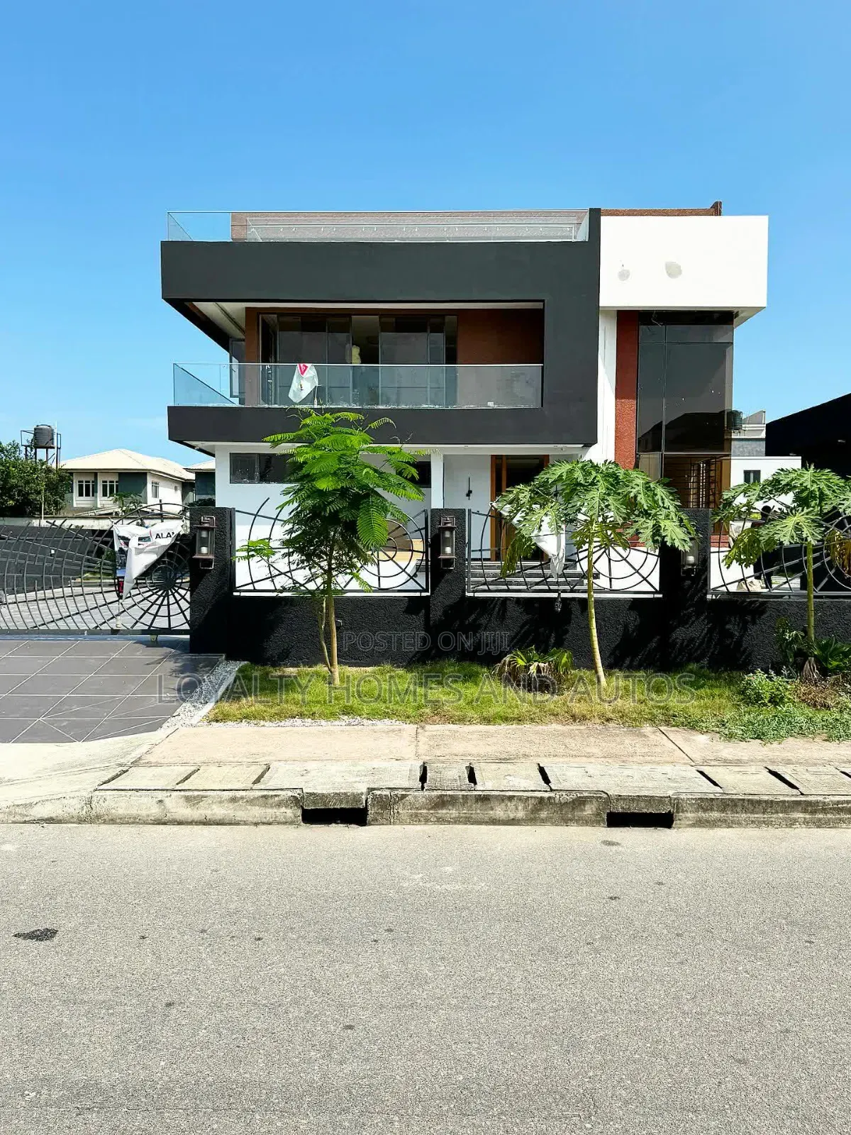 5bdrm Duplex in Ajah for sale in Ajah