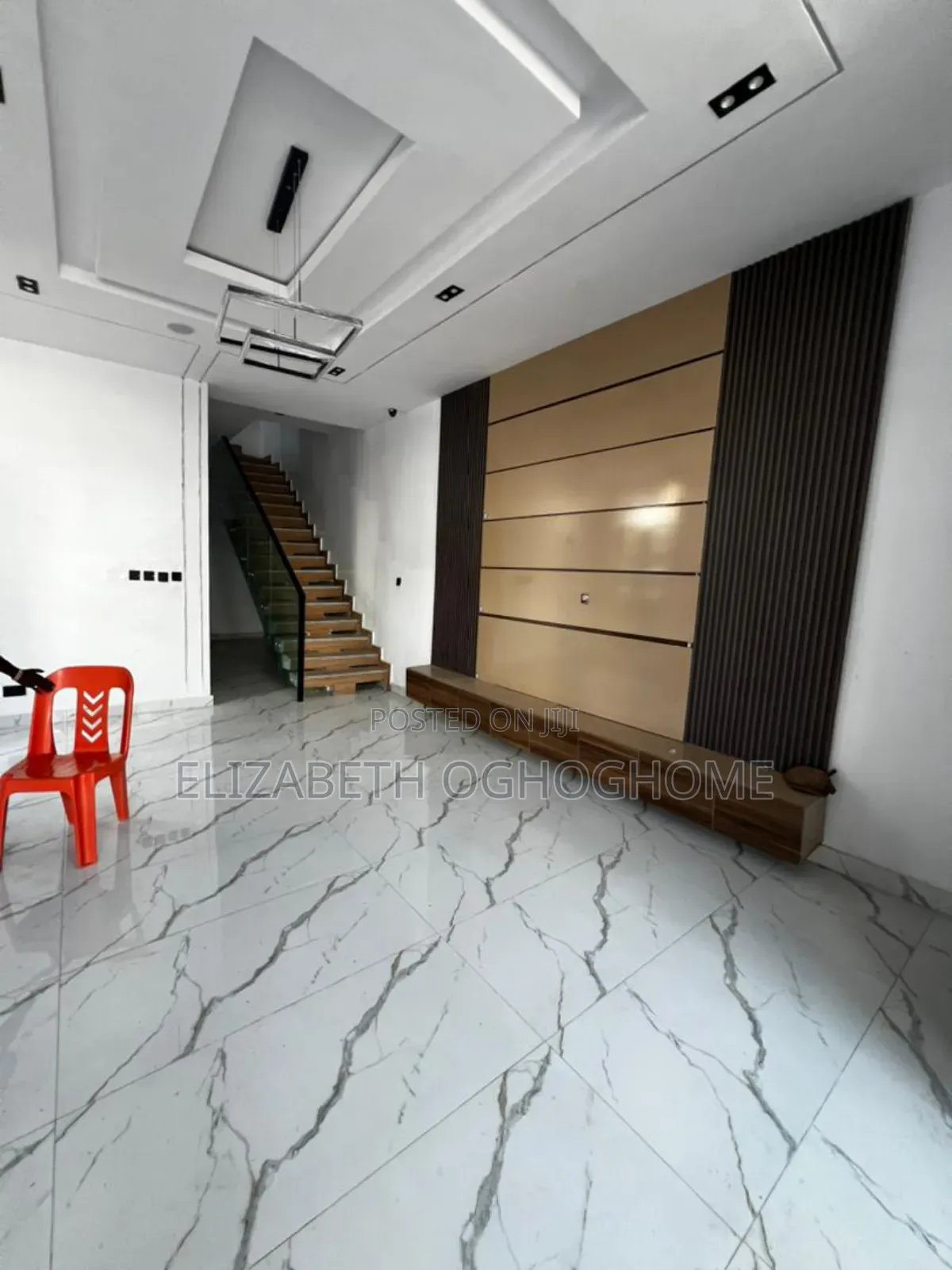 4bdrm Duplex in Ikota for sale in Ikota
