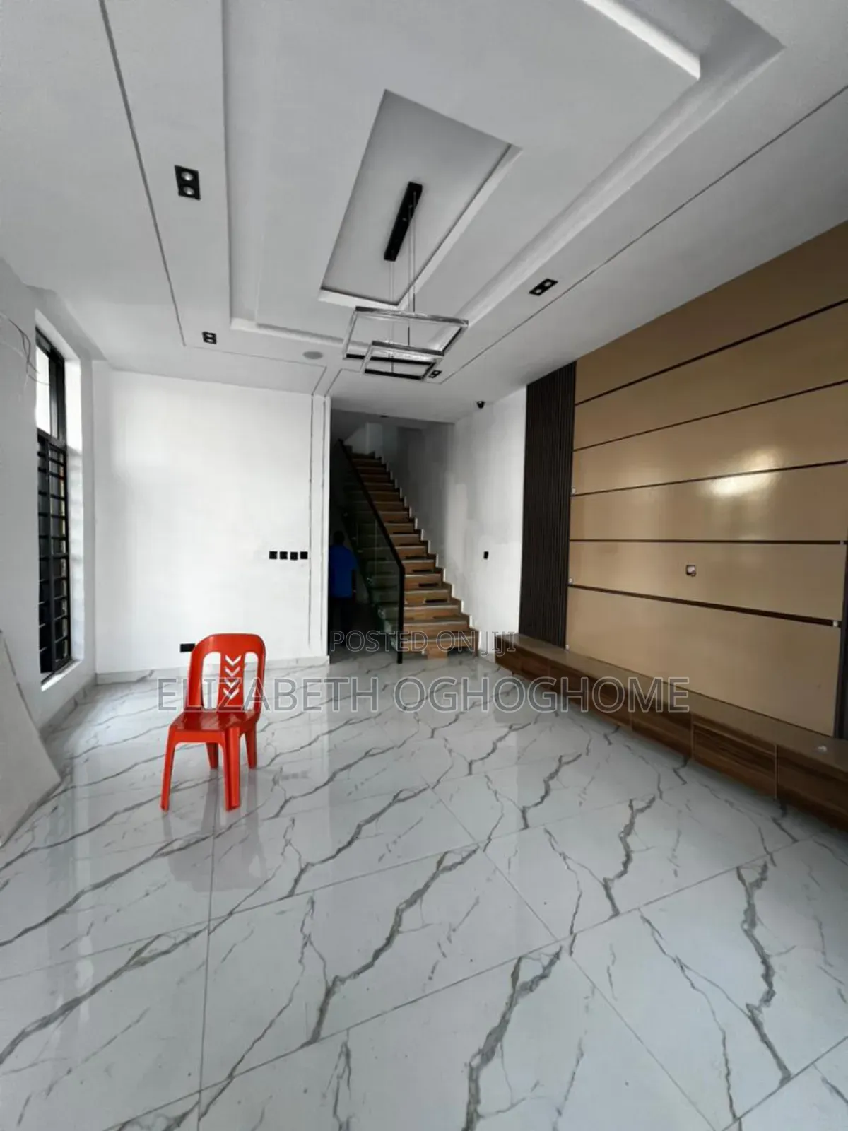 4bdrm Duplex in Ikota for sale in Ikota