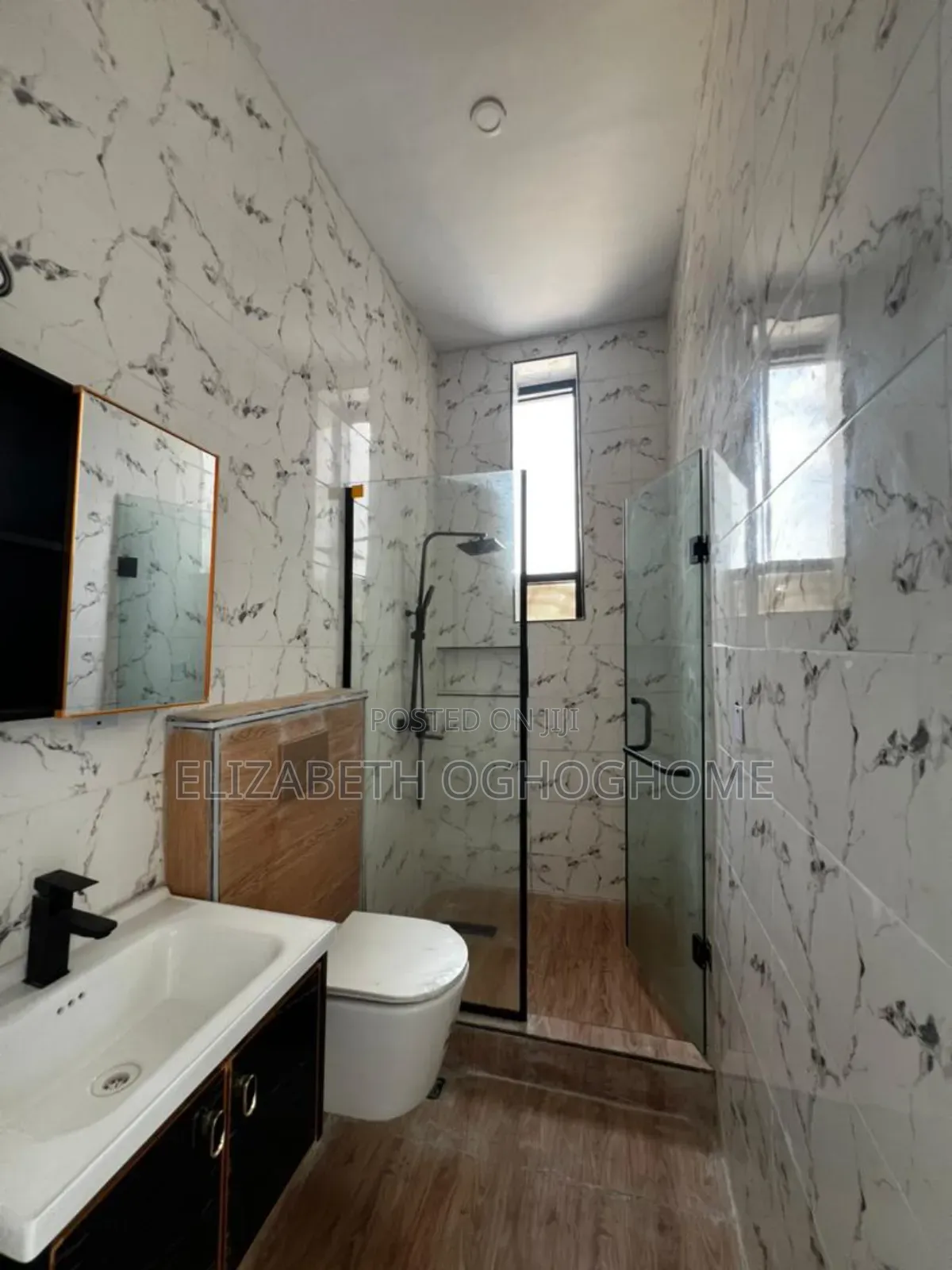4bdrm Duplex in Ikota for sale in Ikota